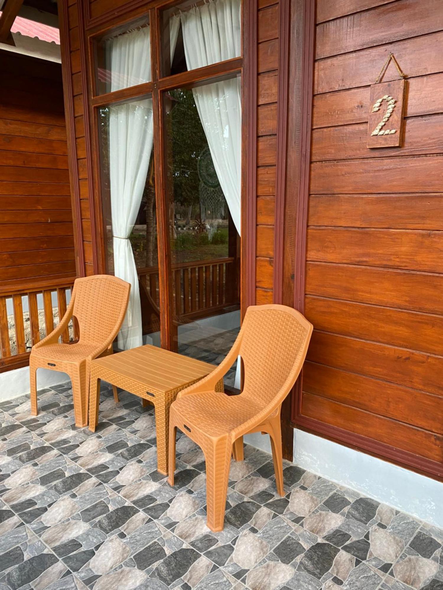 Nuna Bungalows Riung Экстерьер фото